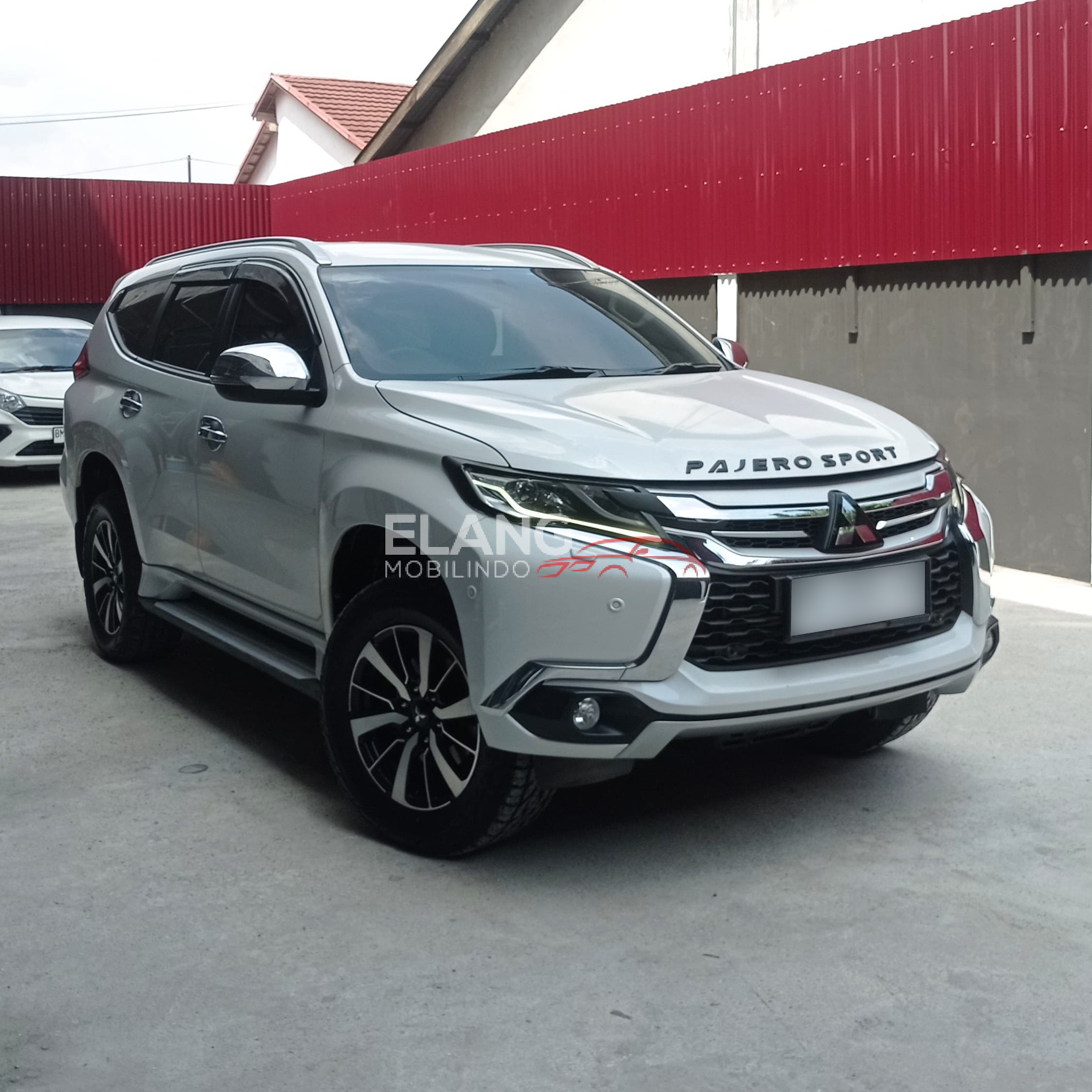 PAJERO SPORT DAKAR 4x2 2.4 AT